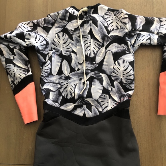 Rip curl G Bomb 1 mm summer wetsuit - Picture 6 of 8